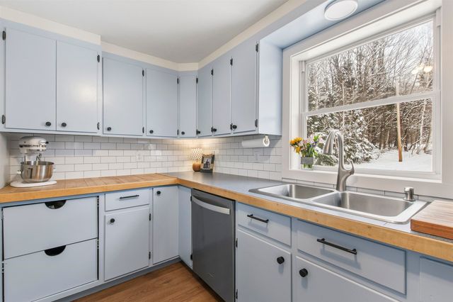 464 Bungy Road, Columbia, NH 03576