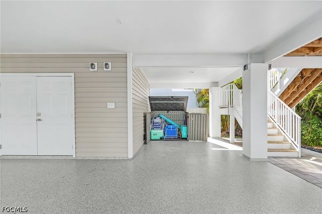 246 Delmar AVE, Fort Myers Beach, FL 33931