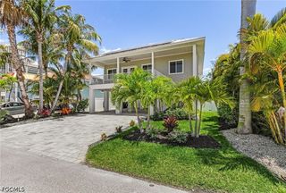 246 Delmar AVE, Fort Myers Beach, FL 33931