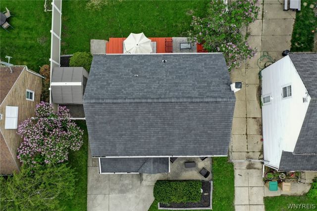 7 Kendale Road, Cheektowaga, NY 14215