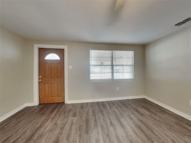 3821 BEECHWOOD BOULEVARD, Tampa, FL 33619