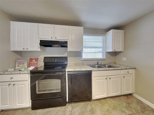 3821 BEECHWOOD BOULEVARD, Tampa, FL 33619