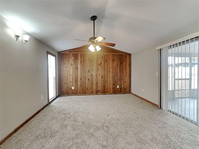 3821 BEECHWOOD BOULEVARD, Tampa, FL 33619