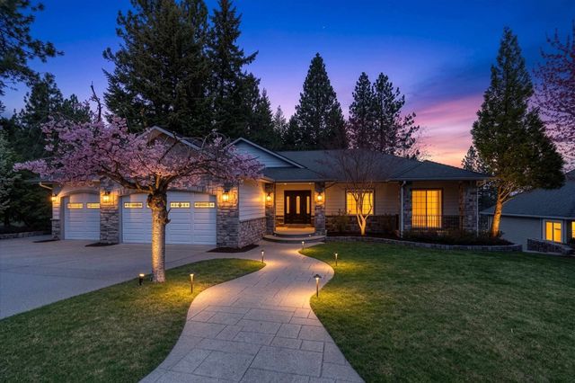 15117 E East Ridge Ln, Veradale, WA 99037