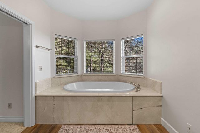 15117 E East Ridge Ln, Veradale, WA 99037