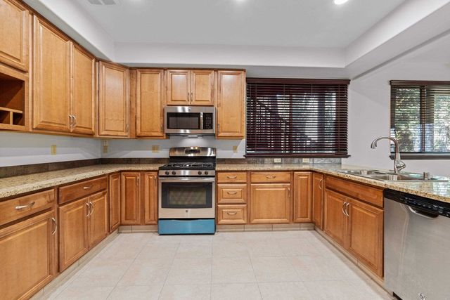 15117 E East Ridge Ln, Veradale, WA 99037