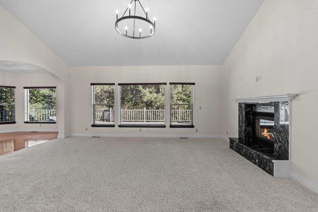 15117 E East Ridge Ln, Veradale, WA 99037