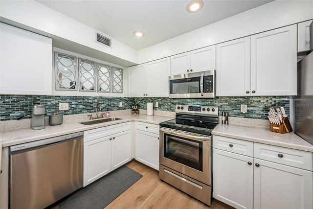 1412 GULF BOULEVARD 102A, Indian Rocks Beach, FL 33785