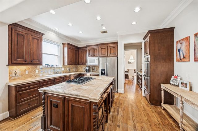 3731 Tartan Lane, Houston, TX 77025