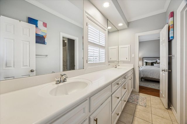 3731 Tartan Lane, Houston, TX 77025