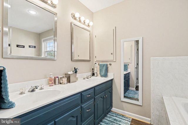 257 PARK AVE, Mount Joy, PA 17552