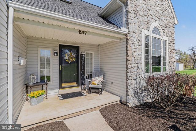 257 PARK AVE, Mount Joy, PA 17552