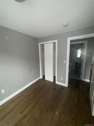 9110 Avenue L, Brooklyn, NY 11236