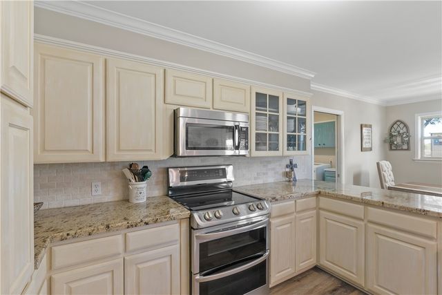 969 County Road 265, Somerville, TX 77879