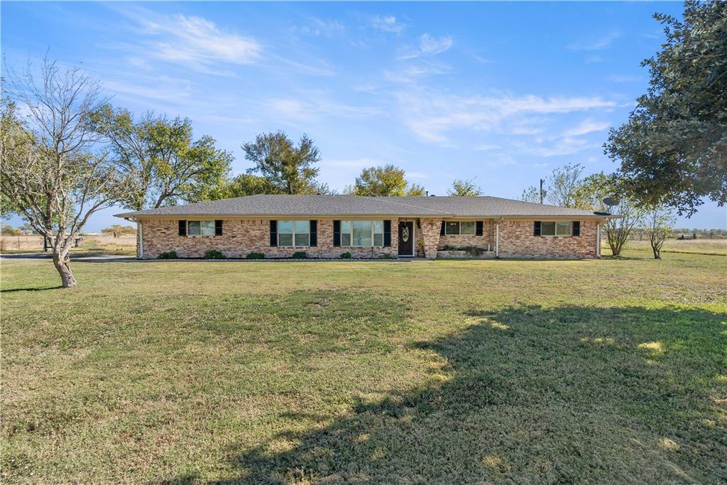 969 County Road 265, Somerville, TX 77879