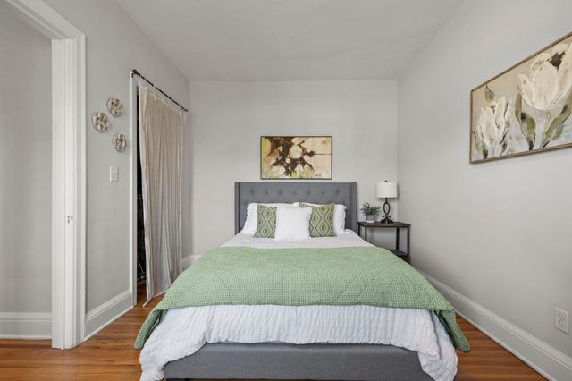 4309 Bryant Avenue S A203, Minneapolis, MN 55409