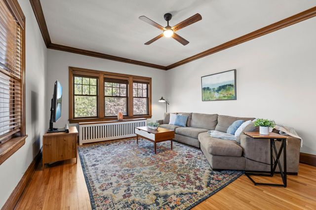 4309 Bryant Avenue S A203, Minneapolis, MN 55409