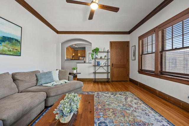 4309 Bryant Avenue S A203, Minneapolis, MN 55409