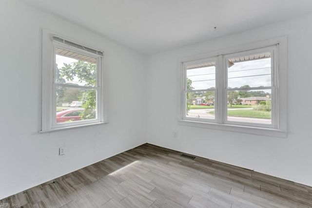 123 Lynn DR, Portsmouth, VA 23707