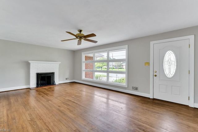 123 Lynn DR, Portsmouth, VA 23707