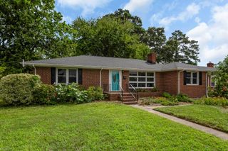 123 Lynn DR, Portsmouth, VA 23707