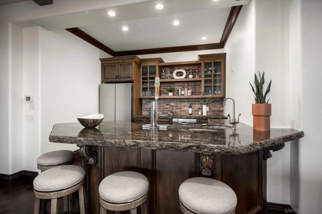 8076 Entrada de Luz E, San Diego, CA 92127