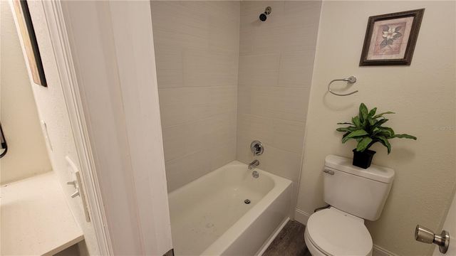 4403 S SEMORAN BOULEVARD 6, Orlando, FL 32822