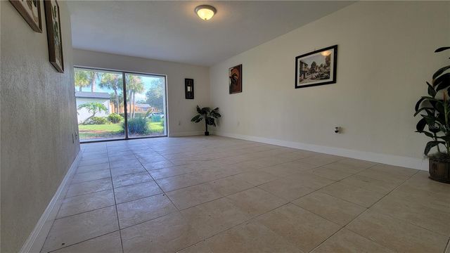 4403 S SEMORAN BOULEVARD 6, Orlando, FL 32822