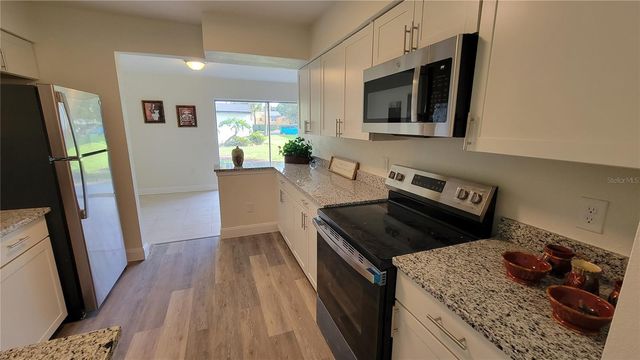 4403 S SEMORAN BOULEVARD 6, Orlando, FL 32822