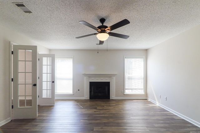 1710 Hibiscus, Jonesboro, AR 72405