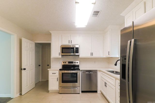 1710 Hibiscus, Jonesboro, AR 72405