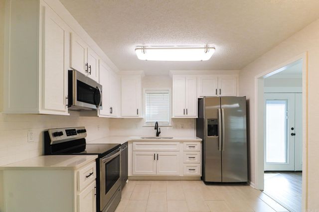 1710 Hibiscus, Jonesboro, AR 72405