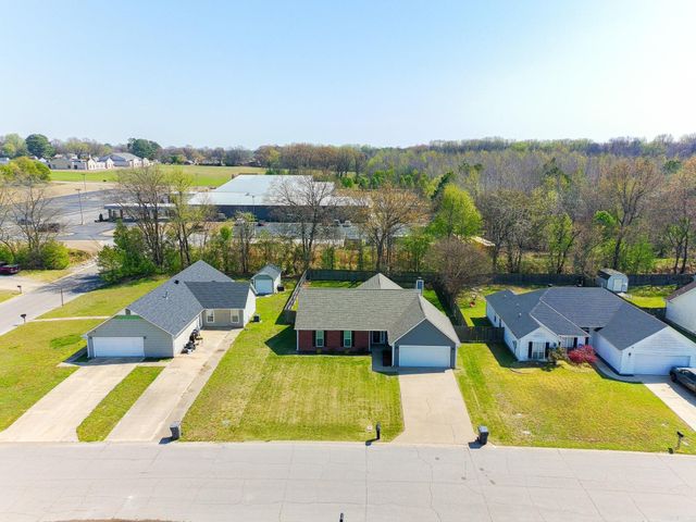 1710 Hibiscus, Jonesboro, AR 72405