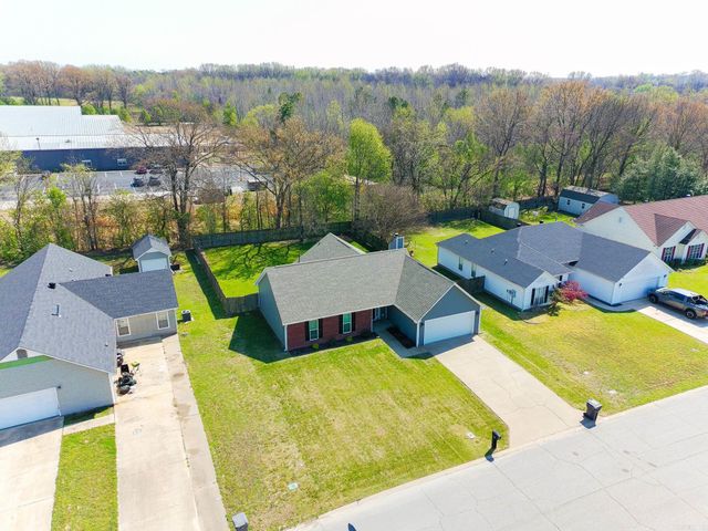 1710 Hibiscus, Jonesboro, AR 72405