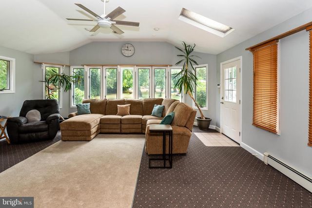 768 PARVIN MILL RD, Pittsgrove, NJ 08318
