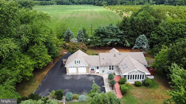 768 PARVIN MILL RD, Pittsgrove, NJ 08318