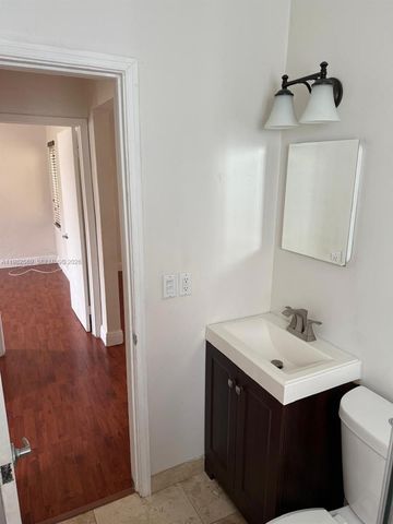1015 NE 112th Street, Biscayne Park, FL 33161