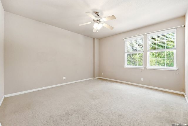504 FAULKNER DR, Schertz, TX 78154