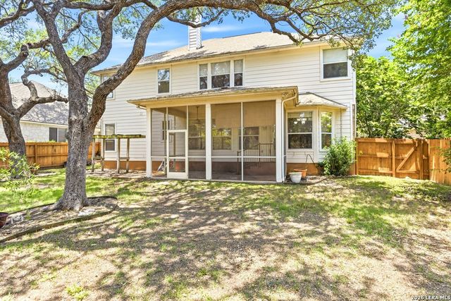 504 FAULKNER DR, Schertz, TX 78154