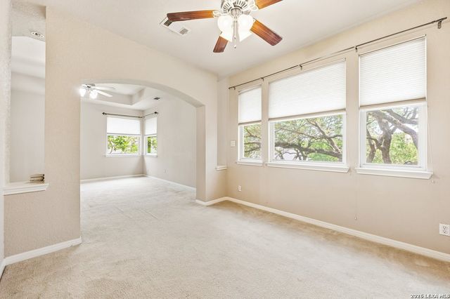 504 FAULKNER DR, Schertz, TX 78154