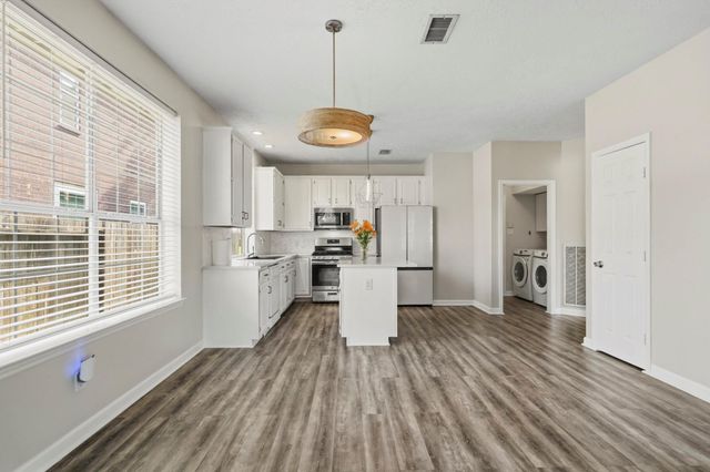 1211 Lamplight Trail Drive, Katy, TX 77450