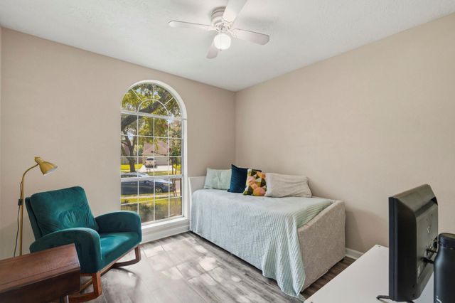 1211 Lamplight Trail Drive, Katy, TX 77450
