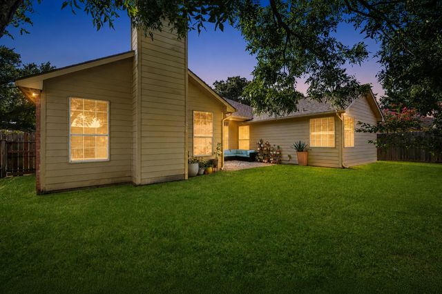 1211 Lamplight Trail Drive, Katy, TX 77450