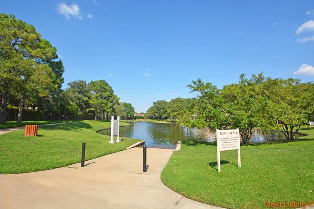 1211 Lamplight Trail Drive, Katy, TX 77450