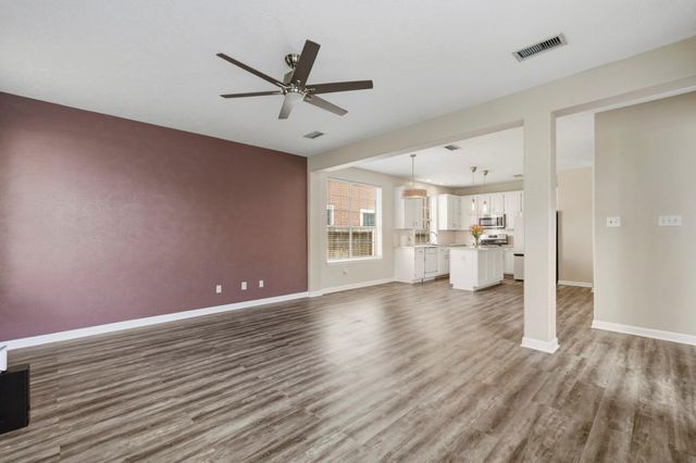 1211 Lamplight Trail Drive, Katy, TX 77450