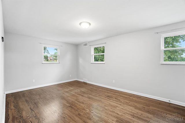 3340 Algus Lane, Green Twp, OH 45248