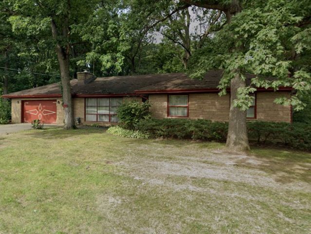 3700 Woodland Lane, Downers Grove, IL 60515