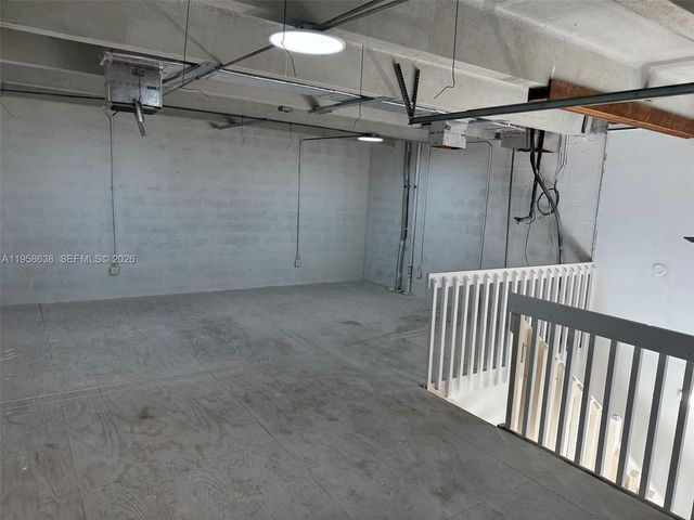 12290 SW 131st Ave 14, Miami, FL 33186