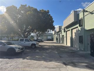 12290 SW 131st Ave 14, Miami, FL 33186