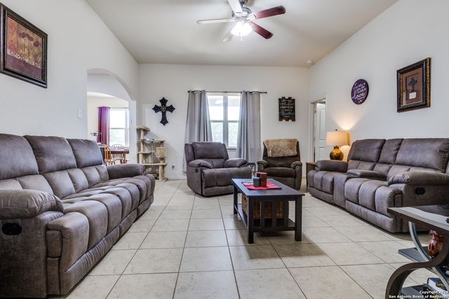 304 Amaryllis, New Braunfels, TX 78132